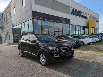 Peugeot 3008 BlueHDi 130 EAT8 S&S Nero usata Limena