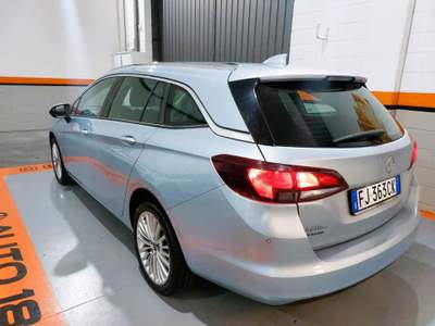 Opel Astra 1.6 CDTi 110CV Start&Stop Sports Tourer Business Grigio usata CARAVAGGIO