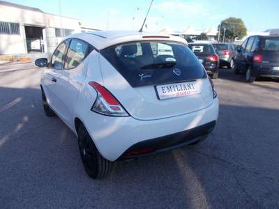 Lancia Ypsilon 1.2 69 CV 5p. Elefantino Blu Bianco usata Terni