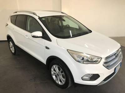 Ford Kuga 1.5 TDCI 120 CV S&S 2WD P. Titanium Bianco usata Casalserugo