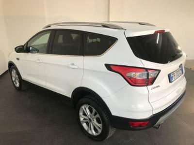 Ford Kuga 1.5 TDCI 120 CV S&S 2WD P. Titanium Bianco usata Casalserugo