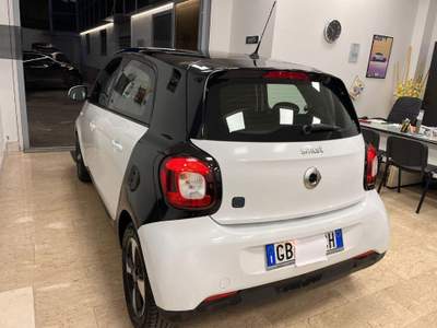 Smart ForFour EQ Passion Bianco usata Cardito