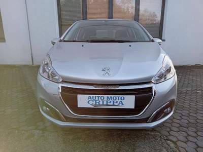 Peugeot 208 1.2 PURETECH 5 PORTE OK NEOPATENTATO Argento usata Barzanò