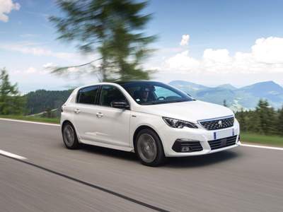 Peugeot 308 1.2 PURETECH 130CV GT LINE AUTOMATICA OK NEOPAT. Bianco usata Barzanò