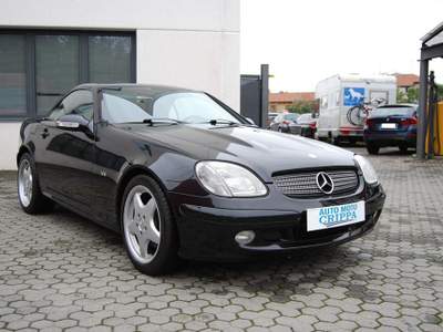 Mercedes-Benz SLK V6 CAMBIO MANUALE auto storica esente da bollo Nero usata Barzanò