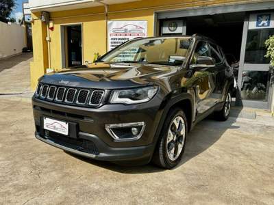 Jeep Compass 2.0 Multijet II aut. 4WD Limited Grigio usata OLBIA