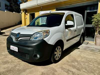 Renault Kangoo 1.5 dCi 110CV 5 porte Stop & Start Life N1 Bianco usata OLBIA