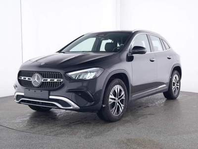 Mercedes-Benz GLA Progressive Line Advanced Plus Nero usata Magenta