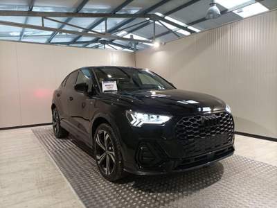 Audi Q3 35 TDI S tronic Identity Black S line Sportback Nero usata Magenta