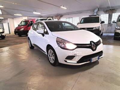 Renault Clio dCi 8V 75 CV Start&Stop 5 porte Energy Business Bianco usata Borgaro Torinese
