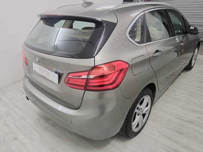 BMW Serie 2 Active Tourer 218d d Active Tourer Luxury Grigio usata Gerenzano