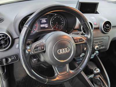 Audi A1 1.6 TDI Attraction Bianco usata Gerenzano