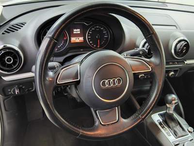 Audi A3 Sedan 1.6 TDI clean diesel S tronic Ambiente Bianco usata Gerenzano