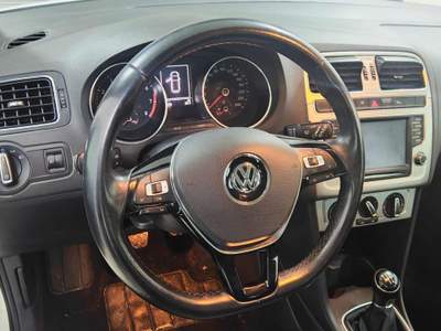 Volkswagen Polo 1.2 TSI 5p. Comfortline BlueMotion Technology Bianco usata Gerenzano