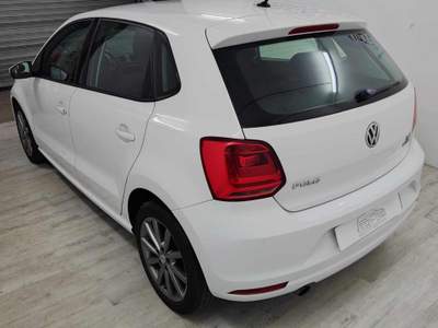 Volkswagen Polo 1.2 TSI 5p. Comfortline BlueMotion Technology Bianco usata Gerenzano