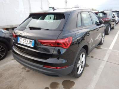 Audi Q3 35 TDI S tronic Business Nero usata San Vito dei Normanni