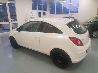 Opel Corsa 1.4 16V 3 porte Bianco usata Longarone
