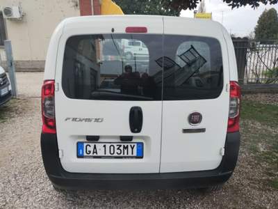 Fiat Fiorino 1.3 MJT 95CV 4 POSTI AUTOCARRO SX CARGO Bianco usata Ferrara