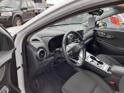 Hyundai Kona EV 39 kWh XPrime Bianco usata Scarperia e San Piero