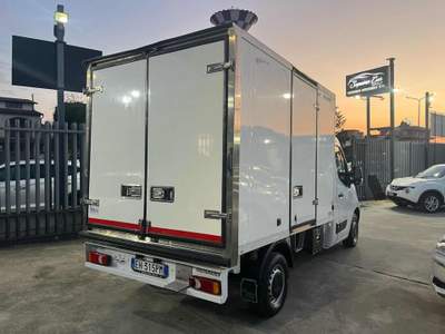 Renault Master Furgone isotermico con gruppo frigorifero 2.3 Bianco usata Giugliano in Campania