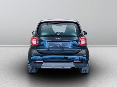 Smart ForTwo III 2015 -  0.9 t Berlin Black Superpassion 90c Nero usata Mosciano Sant'Angelo