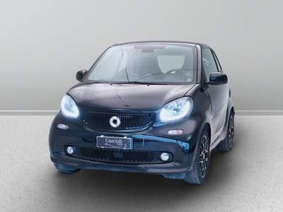 Smart ForTwo III 2015 -  0.9 t Berlin Black Superpassion 90c Nero usata Mosciano Sant'Angelo