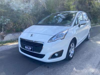 Peugeot 5008 1.6 HDi 115CV Allure Bianco usata Valderice