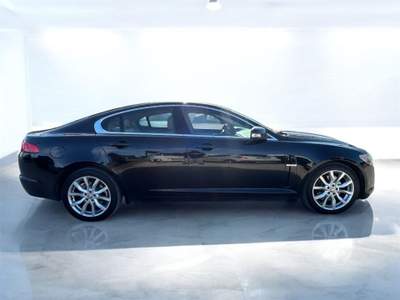 Jaguar XF 2.7D V6 Premium Luxury X C O M M E R C I A N T I Nero usata Perugia