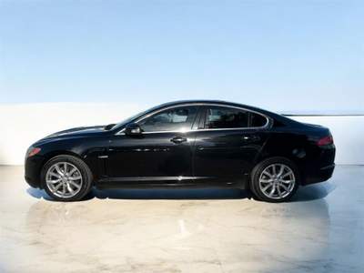 Jaguar XF 2.7D V6 Premium Luxury X C O M M E R C I A N T I Nero usata Perugia