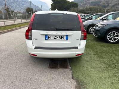 Volvo V50 SUMMUM Bianco usata Arco