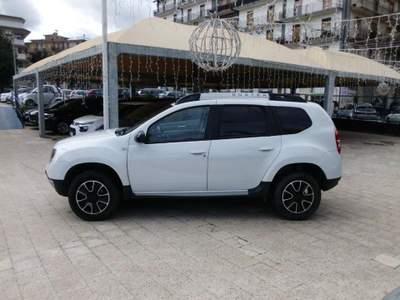 Dacia Duster 1.5 dCi 110CV Start&Stop 4x2 Lauréate Bianco usata Giarre