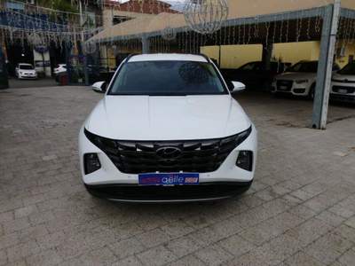 Hyundai Tucson 1.6 CRDi 136CV 48V DCT XLine Bianco usata Giarre
