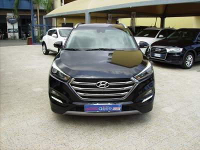 Hyundai Tucson 2.0 CRDi 4WD aut. XPossible Nero usata Giarre