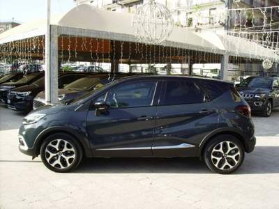 Renault Captur dCi 8V 90 CV EDC Initiale Paris Grigio usata Giarre