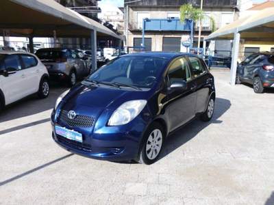 Toyota Yaris 1.3 5 porte Sol Blu/Azzurro usata Giarre