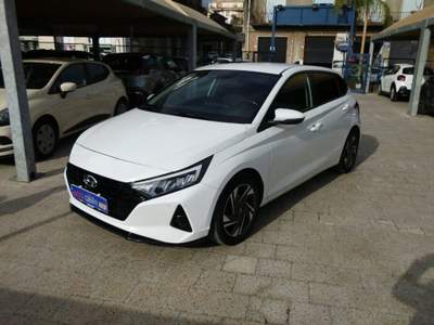 Hyundai i20 1.2 MPI MT Connectline Bianco usata Giarre