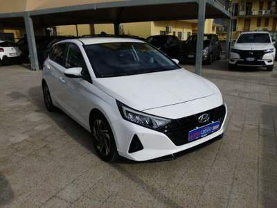 Hyundai i20 1.2 MPI MT Connectline Bianco usata Giarre