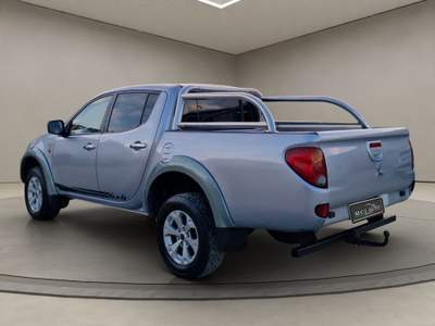 Mitsubishi L200 2.5 DI-D/136CV Double Cab Invite Grigio usata Tertenia