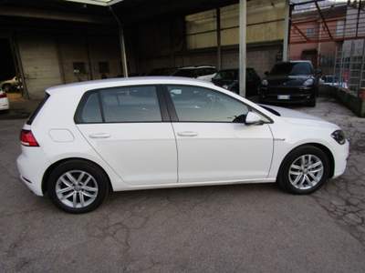 Volkswagen Golf 7.5 VII 1.5 TGI Highline 5p *69.000 KM* Bianco usata Lecco
