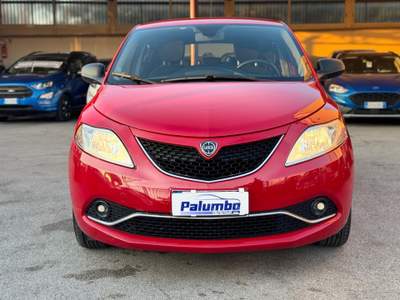Lancia Ypsilon 1.2 69 CV 5 porte GPL Ecochic Gold Rosso usata Qualiano