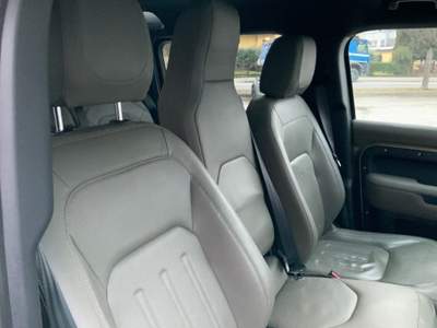 Land Rover Defender 110 2.0 SD4 250CV AWD Auto SE 6 posti....IN ARRIVO Grigio usata Bassano del Grappa