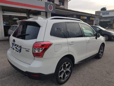 Subaru Forester 2.0D Lineartronic Sport Unlimited SU APPUNTAMENTO Bianco usata Bassano del Grappa