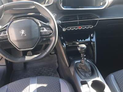 Peugeot 2008 PureTech 100 S&S Allure Pack usata Orsogna