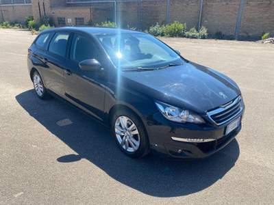 Peugeot 308 BlueHDi 100 S&S SW Business usata Orsogna
