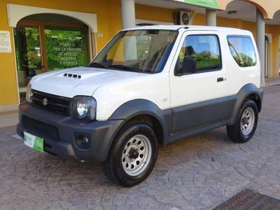 Suzuki Jimny 1.3 4WD 82 CV EVOLUTION Bianco usata Quartu Sant'Elena