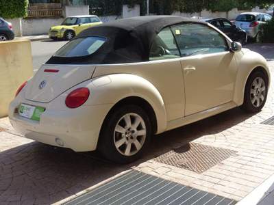 Volkswagen New Beetle CABRIO 1.6 102 CV Beige usata Quartu Sant'Elena