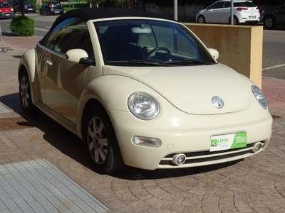 Volkswagen New Beetle CABRIO 1.6 102 CV Beige usata Quartu Sant'Elena