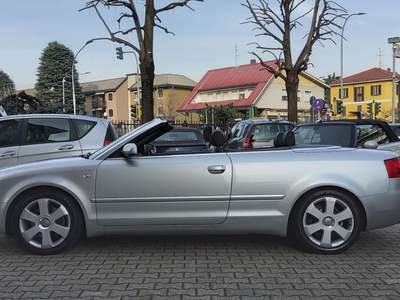 Audi A4 Cabriolet 3.0 V6 aut. Argento usata MELEGNANO