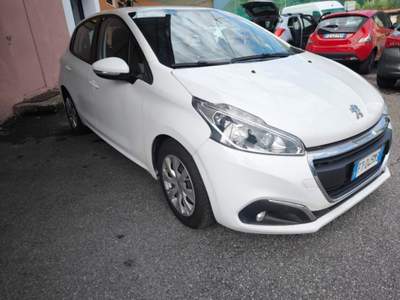 Peugeot 208 BlueHDi 100 S&S 5 porte Active Grigio usata CONCESIO