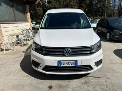 Volkswagen Caddy 2.0 TDI 102 CV 7 P.ti Bianco usata Caltagirone
